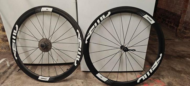 Jantes FFWD F4R Tubular + cassette Shimano Ultegra 11v 11-30, Fietsen en Brommers, Fietsonderdelen, Zo goed als nieuw, Ophalen