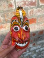 Vintage houten masker Naga Raksha of Cobra masker Sri Lanka, Antiek en Kunst, Kunst | Beelden en Houtsnijwerken, Ophalen of Verzenden