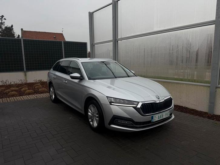 Skoda Octavia 2.0 TDI DSG 150pk Ambition 2020 / BTW AFTREK, Auto's, Skoda, Bedrijf, Octavia, ABS, Adaptieve lichten, Airbags, Airconditioning