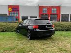 BMW 116i m-pakket xenon/navi/alcantara met 1jaar garantie, Auto's, USB, Alcantara, Zwart, 5 deurs