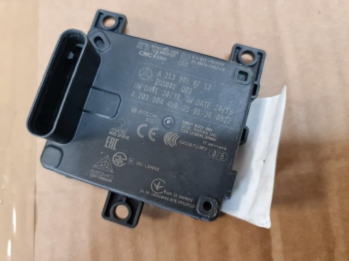 Radar sensor van een Mercedes E-Klasse, Auto-onderdelen, Overige Auto-onderdelen, Mercedes-Benz, Gebruikt, 3 maanden garantie