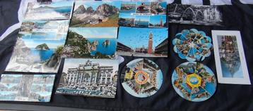 Boîte de 1000 cartes postales (principalement Italie, Autric