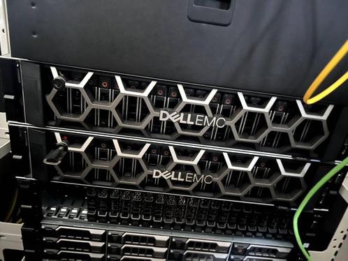 DELL POWEREDGE R740XD 2x XEON GOLD - 384GB RAM - 16TB  SSD, Computers en Software, Servers, Zo goed als nieuw, 2 tot 3 Ghz, Hot swappable onderdelen