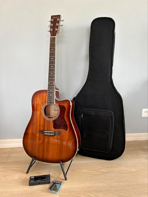 Semi akoestische gitaar Vanderson & accessoires, Muziek en Instrumenten, Snaarinstrumenten | Gitaren | Akoestisch, Zo goed als nieuw