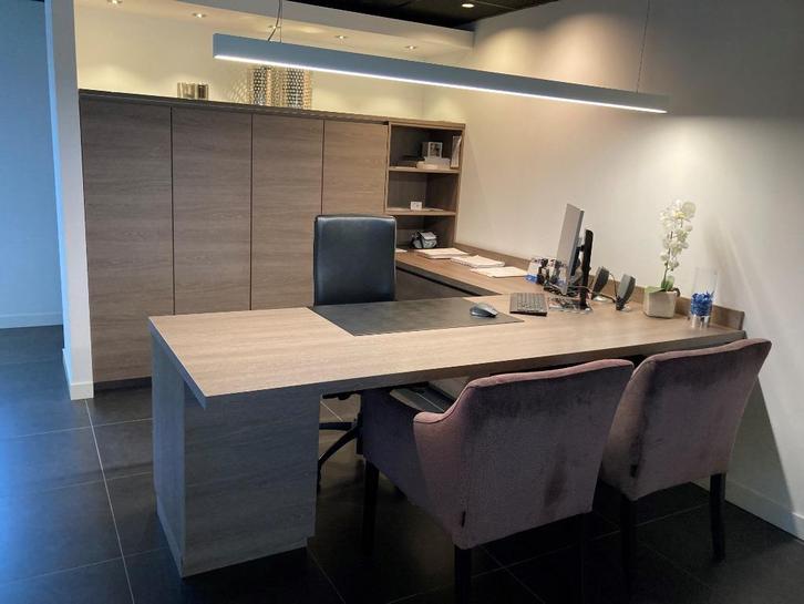 Bureel op maat met kolomkasten en schuiven, Huis en Inrichting, Bureaus, Nieuw, Bureau, Ophalen