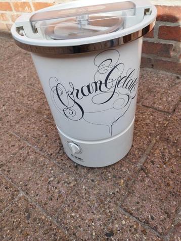 Ijs creame maker beschikbaar voor biedingen