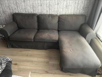 3-zit met lounge beschikbaar voor biedingen