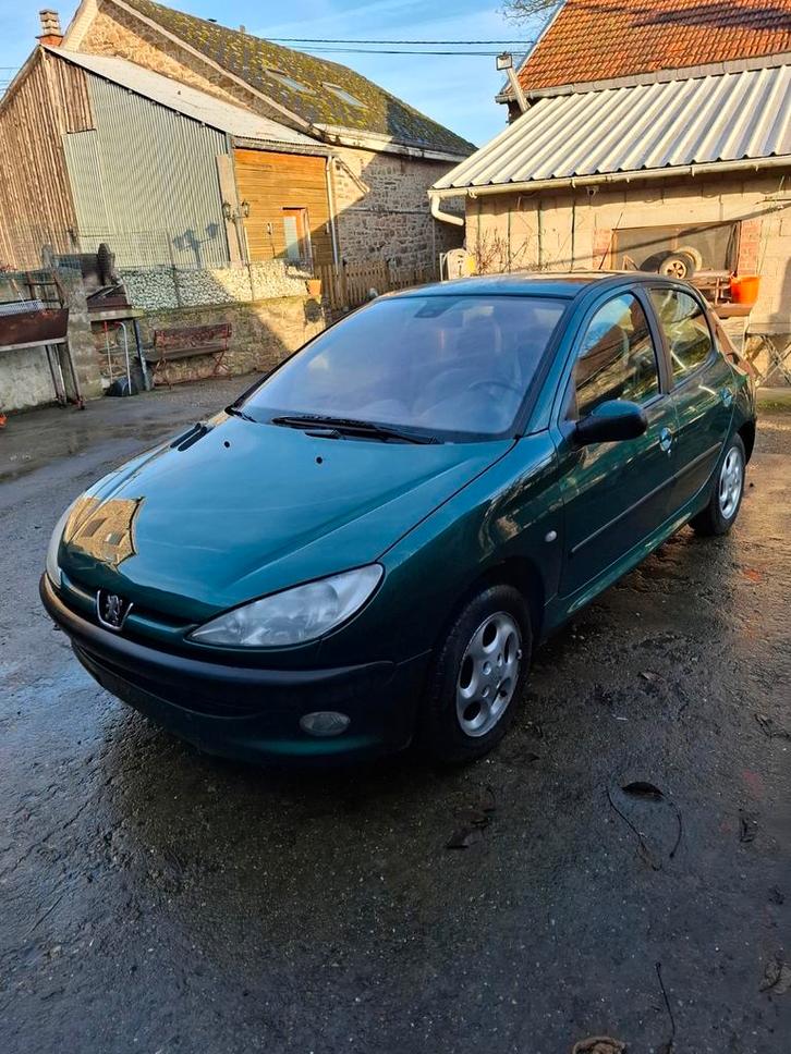 Peugeot 206 Roland garos, Autos, Peugeot, Particulier, Ordinateur de bord, Verrouillage central, Vitres électriques, Phares antibrouillard