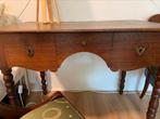 Engelse bureautafel en gondelstoelen (2), Ophalen