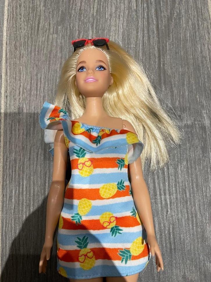 Andere Barbie, Kinderen en Baby's, Speelgoed | Poppen, Gebruikt, Barbie, Ophalen of Verzenden