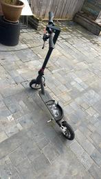 Elecktrische step, Fietsen en Brommers, Ophalen, Zo goed als nieuw, Elektrische step (E-scooter)