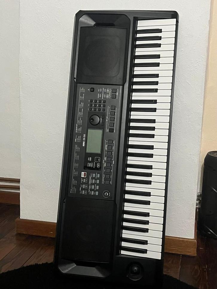 KORG EK 50, Muziek en Instrumenten, Keyboards, Zo goed als nieuw, 61 toetsen, Korg, Ophalen