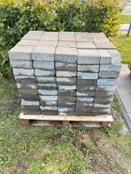 200tal betonstenen, Tuin en Terras, Tegels en Klinkers, Ophalen, Zo goed als nieuw