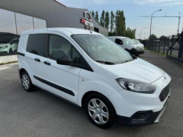 Ford Transit Courier 1st eig ohboek gps pdc schuifdeur 