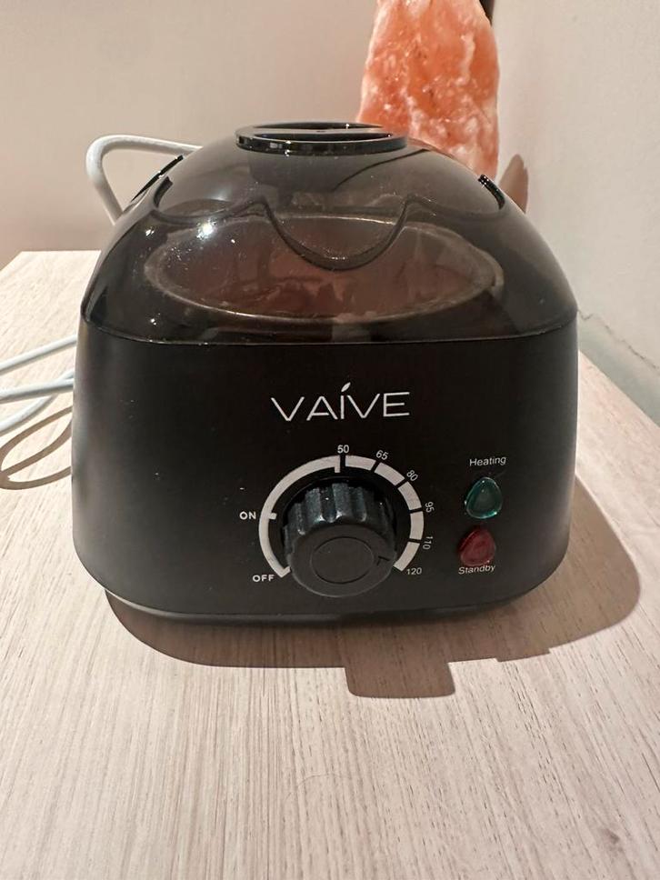 Complete Wax Set – Verwarmer + 5 zakjes harde wax + stokjes!, Handtassen en Accessoires, Uiterlijk | Lichaamsverzorging, Zo goed als nieuw