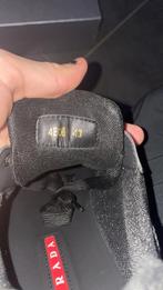 Prada cups zwart met doos, Ophalen of Verzenden, Zo goed als nieuw, Zwart