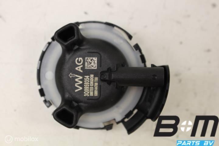 Druksensor in Portier LV of RV VW Passat B8 Sedan 3Q0959354, Auto-onderdelen, Motor en Toebehoren, Gebruikt