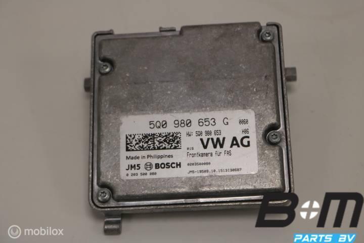 Camera in voorruit VW Golf 7 5Q0980653G, Auto-onderdelen, Elektronica en Kabels, Gebruikt