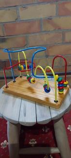 spiraal met houten kralen, Ophalen, Zo goed als nieuw