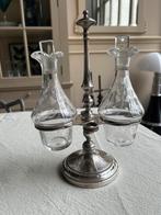 Vinaigrier-huilier métal  argenté( poinçon), Enlèvement, Utilisé