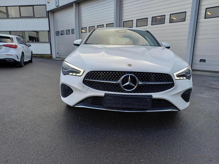 Mercedes-Benz CLA-Klasse 200 Coupé Luxury Line | Smartphone, Auto's, Mercedes-Benz, Bedrijf, Te koop, CLA, Achteruitrijcamera