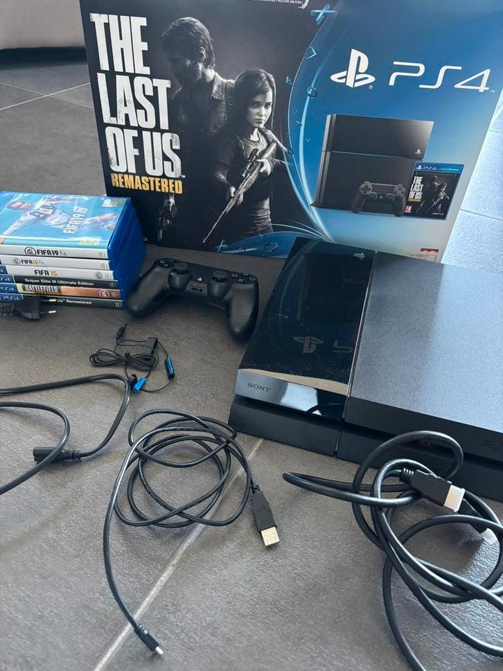 Sony Playstation 4 + 6 games en 1 controller, Games en Spelcomputers, Spelcomputers | Sony PlayStation 4, Gebruikt, Met 1 controller