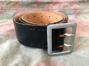 WW2 Zweidorn riem (2) disponible aux enchères