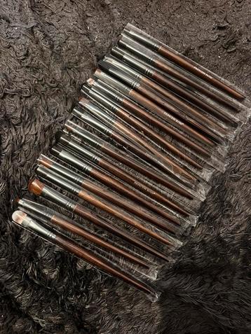 18delige makeupkwasten set beschikbaar voor biedingen