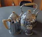 Retro koffiekan, fluitketel en suikerpot, Ophalen