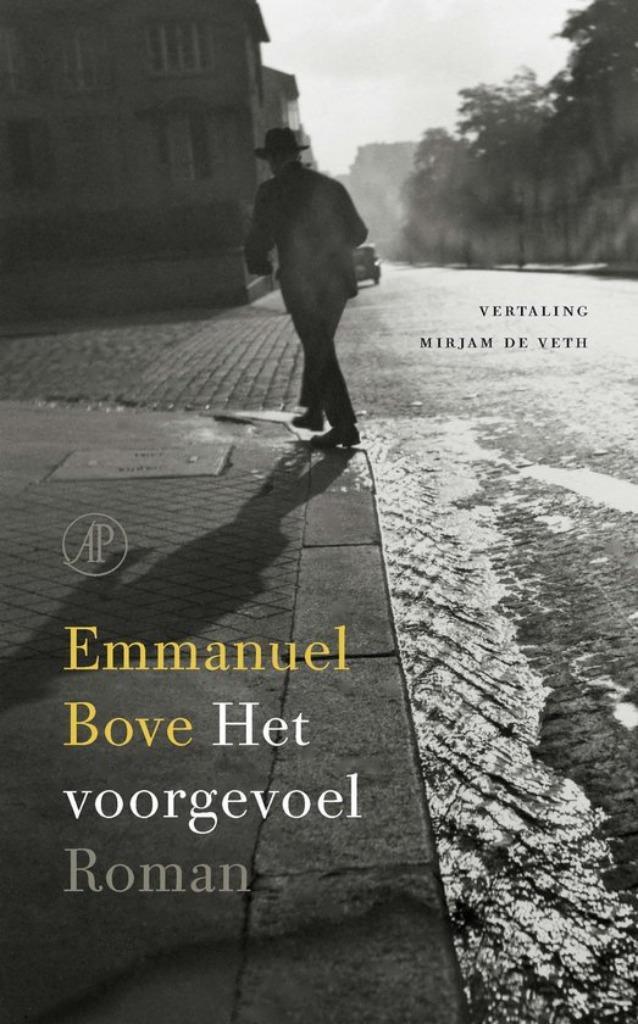 Te Koop Boek HET VOORGEVOEL Emmanuel Bove, Boeken, Romans, Zo goed als nieuw, Europa overig, Ophalen of Verzenden