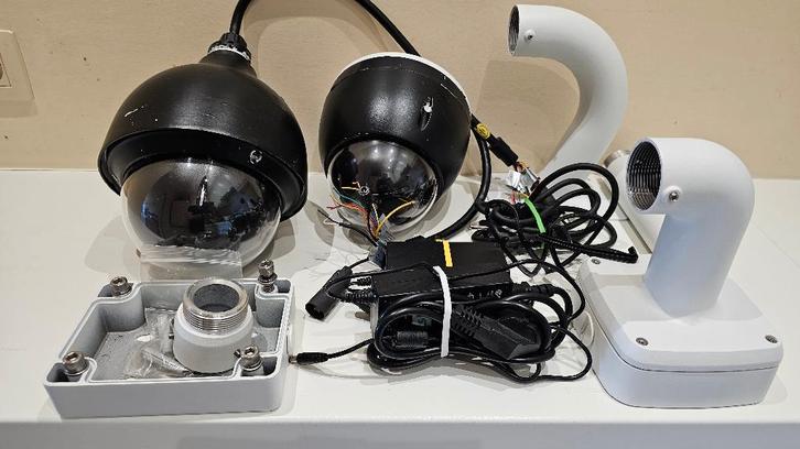DAHUA PTZ CAMERA X2, TV, Hi-fi & Vidéo, Caméras de surveillance, Comme neuf, Enlèvement
