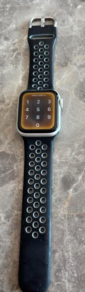 Apple watch series 6 beschikbaar voor biedingen