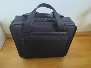Laptoptrolley Spectrolite Samsonite 15.6'', Enlèvement, 16 pouces, Comme neuf, Sac à roulettes