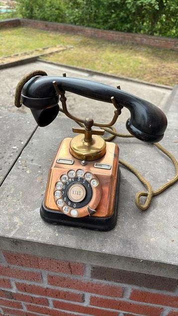 Ancien téléphone, Enlèvement ou Envoi