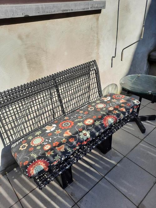 2 Design Tecno tuinbanken Osvaldo Borsani + 2 glazen tafeltj, Tuin en Terras, Tuinbanken, Gebruikt, Metaal, Ophalen