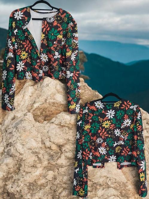 Blazer flower power bloemenprint XXL, Kleding | Dames, Grote Maten, Nieuw, Jasje of Colbert, Zwart, Verzenden