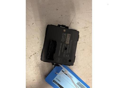 Module bochtverlichting van een Volkswagen Tiguan, Auto-onderdelen, Verlichting, Volkswagen, Gebruikt, 3 maanden garantie, Ophalen of Verzenden