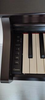 Piano numérique Yamaha CLP 725, Muziek en Instrumenten, Piano's, Piano, Ophalen of Verzenden, Zo goed als nieuw