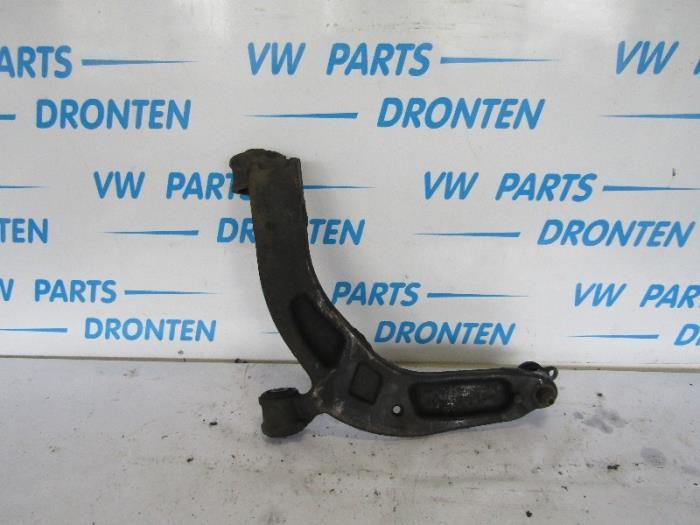 Draagarm links-voor van een Volkswagen Transporter, Auto-onderdelen, Ophanging en Onderstel, Volkswagen, Gebruikt, 3 maanden garantie