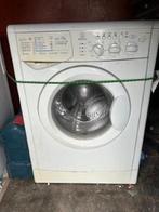 Wasmachine, Elektronische apparatuur, Wasmachines, Ophalen, 1200 tot 1600 toeren, Gebruikt, 4 tot 6 kg