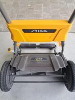 Grasmaaier stiga, Tuin en Terras, Grasmaaiers, Ophalen, Zo goed als nieuw, Handgrasmaaier