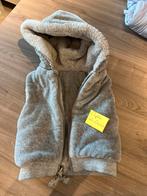 Bodywarmer Lapin house 2 kanten draagbaar 18maand, Kinderen en Baby's, Ophalen of Verzenden, Zo goed als nieuw