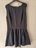 Petite robe noire Naf Naf, Taille 42/44 (L), Au-dessus du genou, Comme neuf, Enlèvement