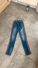 Pantalon en jean skinny taille 27, Vêtements | Femmes, Comme neuf, Enlèvement ou Envoi