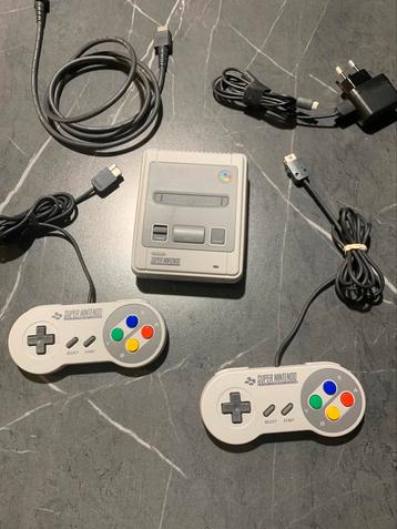 Retro mini super Nintendo beschikbaar voor biedingen