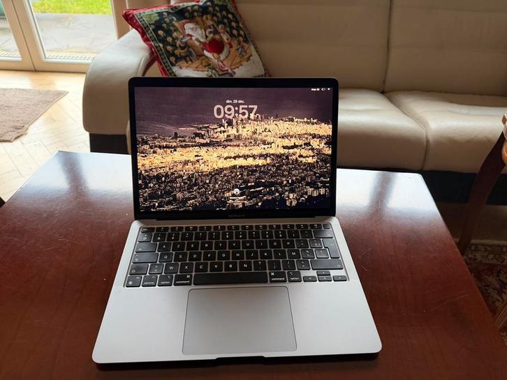 MacBook Air M1, Computers en Software, Apple Macbooks, Zo goed als nieuw, MacBook, 13 inch, 3 tot 4 Ghz, 256 GB, 8 GB, Azerty