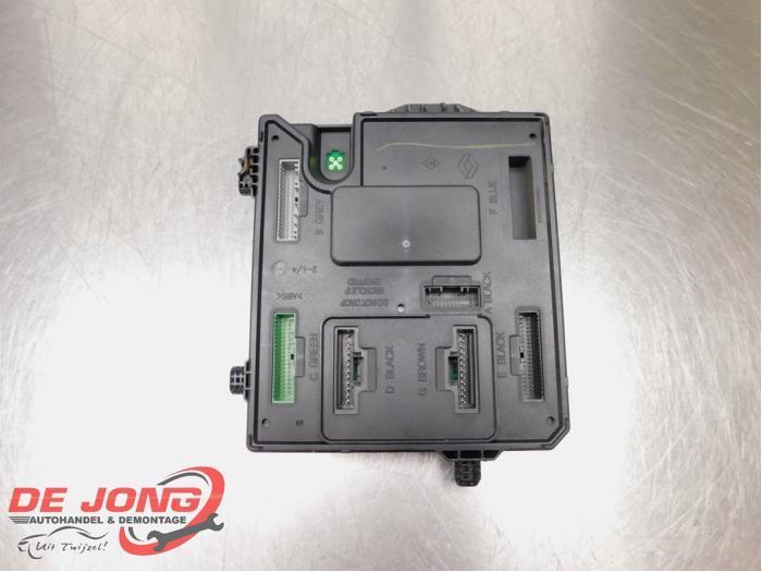 Computer Body Control van een Renault Megane, Auto-onderdelen, Carrosserie, Renault, Gebruikt, 3 maanden garantie, Ophalen of Verzenden