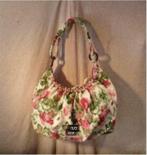 2 Mooi Grote Kleurrijke Vintage Handtassen - ongebruikt, Handtassen en Accessoires, Tassen | Damestassen, Ophalen of Verzenden