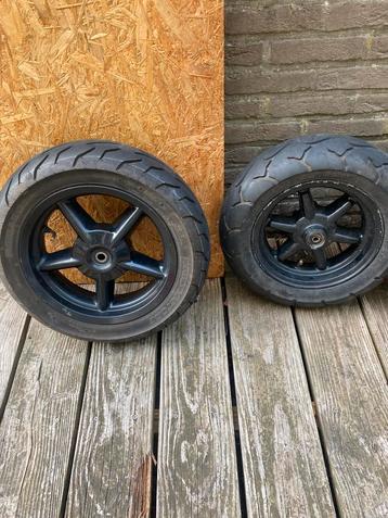 GEZOCHT!!! mbk booster 12 inch voorvelg beschikbaar voor biedingen