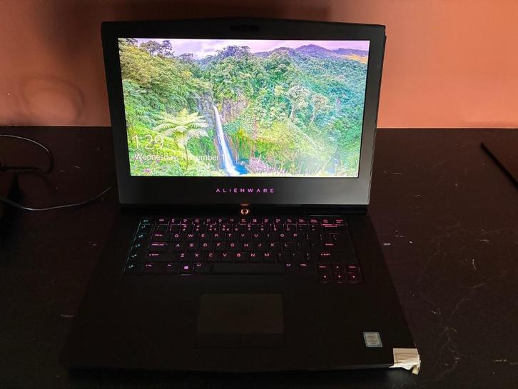 Professionele gaming Notebook Alienware, Computers en Software, Windows Laptops, Gebruikt, 15 inch, HDD, 2 tot 3 Ghz, 16 GB, Qwerty